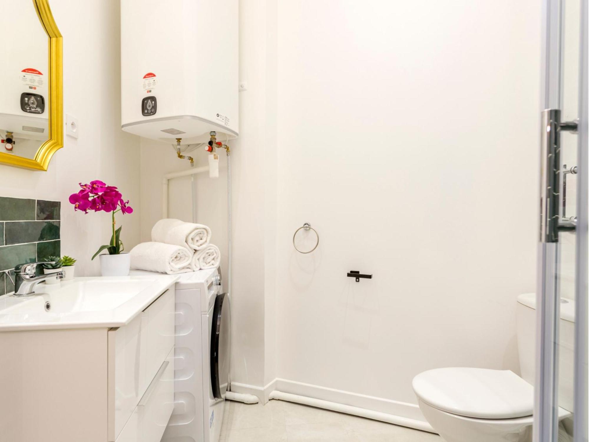 Cozy Apartment - Champs Elysees - Monceau Paris Exterior photo